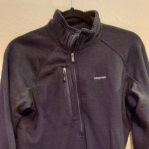 Patagonia men's zipped pullover